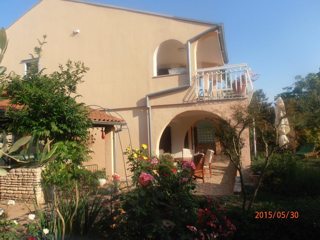 Apartment Steblaj Πούλα Δωμάτιο φωτογραφία