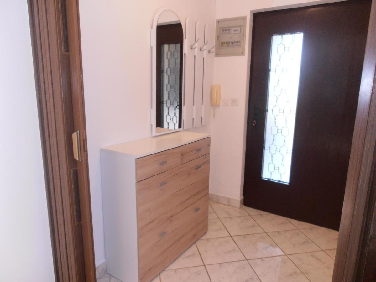 Apartment Steblaj Πούλα Εξωτερικό φωτογραφία